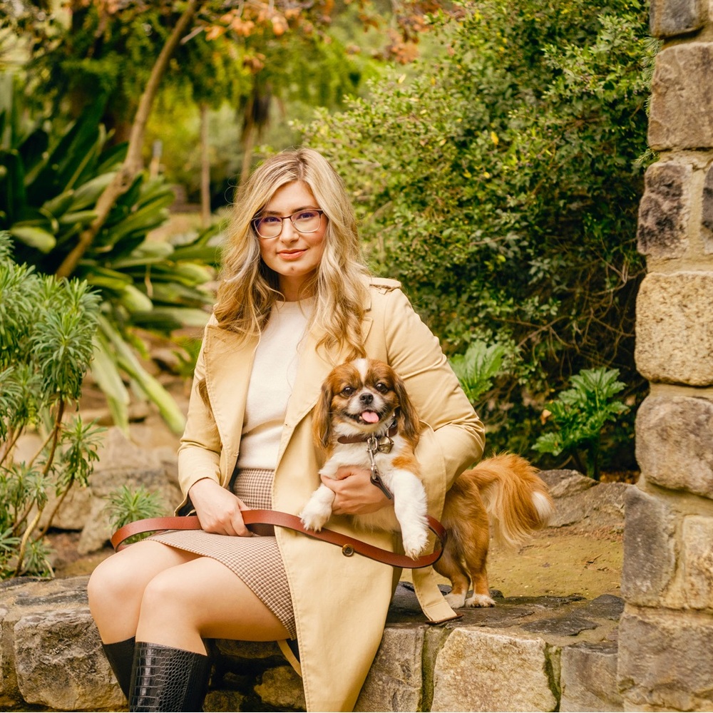 Meet your Posher, Magdalena